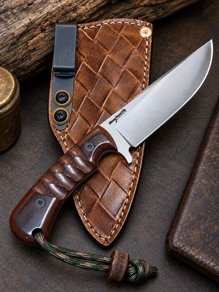 Embossed Pattern Fixed Blade Pocket Carry Sheath / Medium