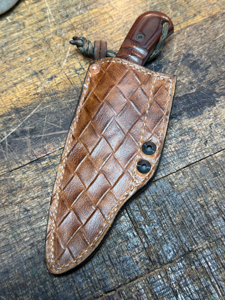 Embossed Pattern Fixed Blade Pocket Carry Sheath / Medium